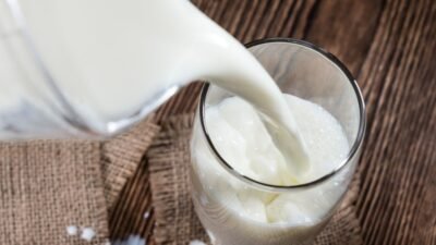 O Leite Espiritual Puro que Fortalece sua Vida em Deus